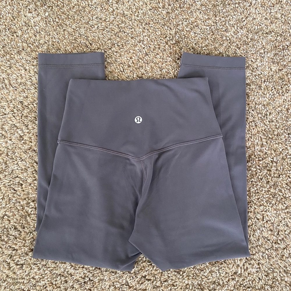 LIKE NEW: Lululemon Align Crop 21”. Size 2.